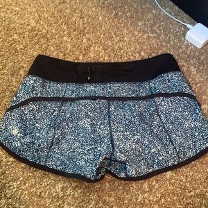 lululemon size 6 speed up short